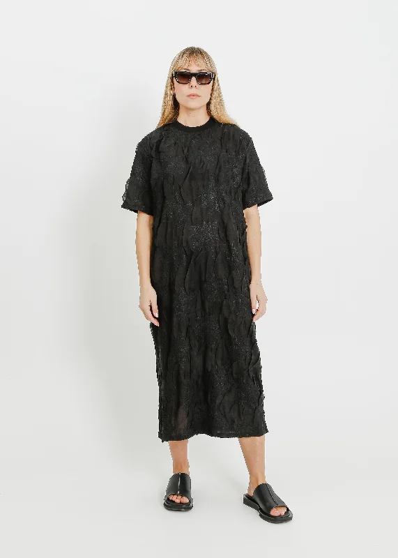STORY PLEAT TEE DRESS / ONYX