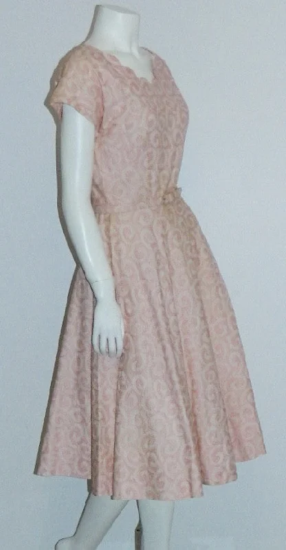 vintage 1950s dress peach pink L'Aiglon swirls 50s embroidered day dress XS