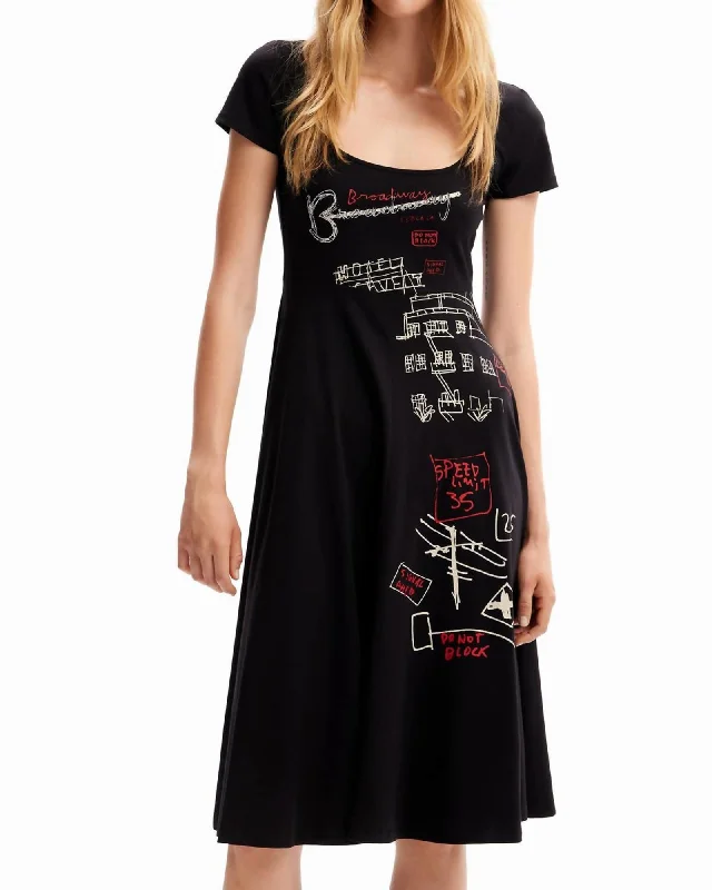 Arty Graphic Dress In Black | Black