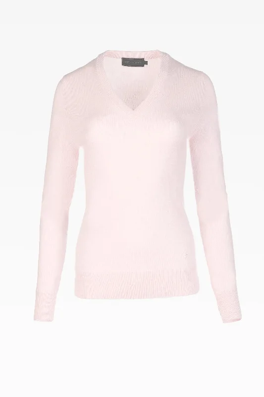 Alice Ladies Cashmere V-Neck Jumper in Nurture Pink: Sizes XS-XL Herringbone Houndstooth Plaid Alice Ladies Cashmere V-Neck Jumper in Nurture Pink: Sizes XS-XL Herringbone Houndstooth Plaid