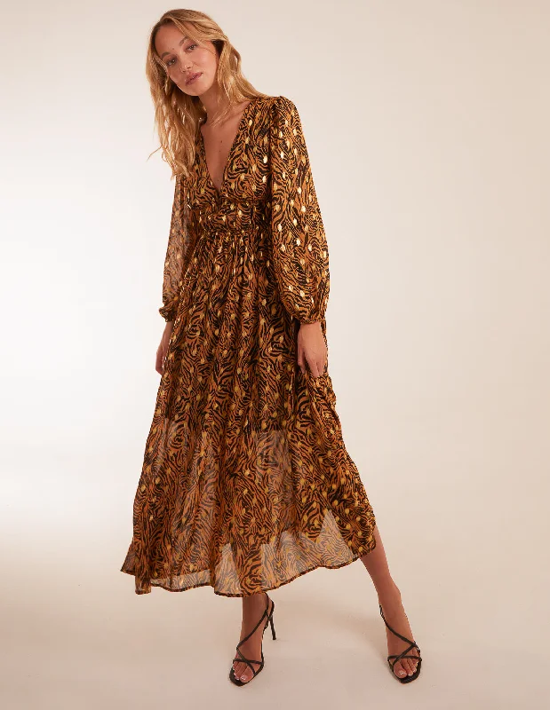 Shirred Waist Animal And Foil Print Maxi Dress Comfortable Maxi Dress with Sleeves
