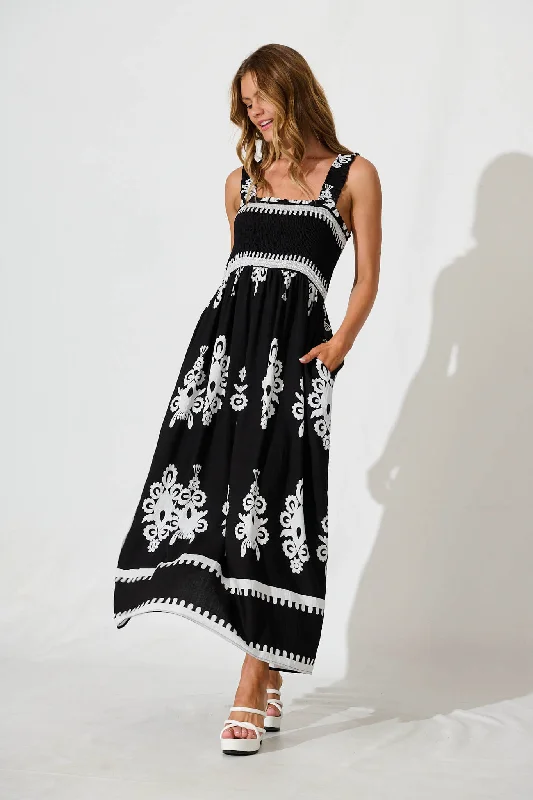 Evanston Maxi Dress In Black With White Print Fashionable Off-Shoulder Maxi Dress