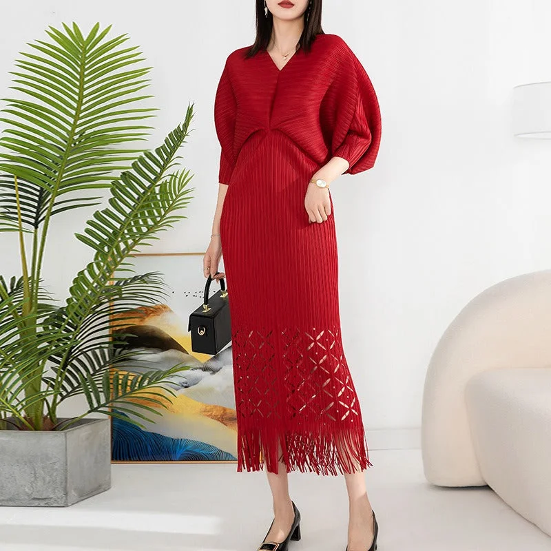 Miyake Pleated Batwing Sleeve Tassel Maxi Dress Elegant Boho Maxi Dress