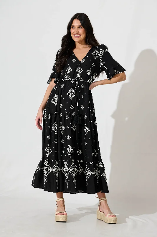 Valya Maxi Dress In Black with Cream Print Blend Stylish Button-Up Maxi Dress