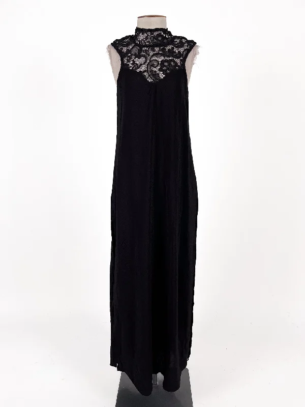 Paulina Katarina | Black Cocktail/Formal Dress | Size S