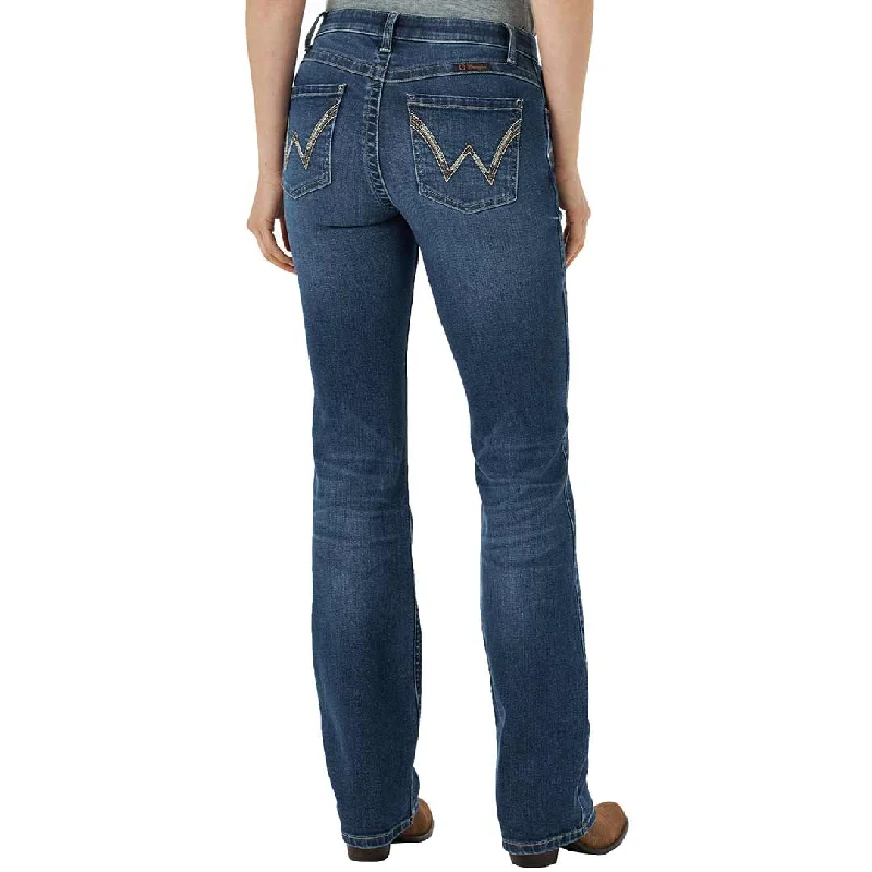 Wrangler Women's Ultimate Riding Q-Baby Bootcut Jeans Elegant Tapered Leg Denim