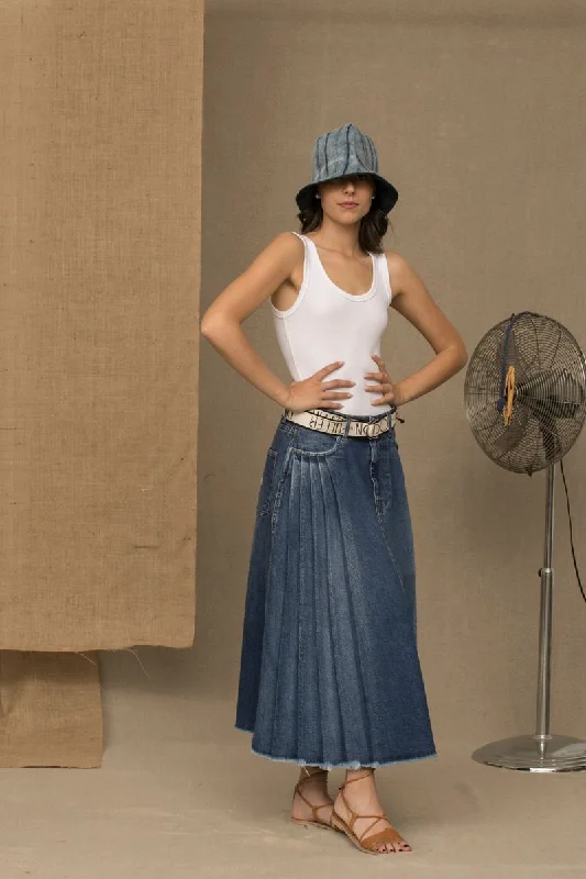 Don The Fuller Chic Blue Denim Pleated Skirt athletic skirt fit