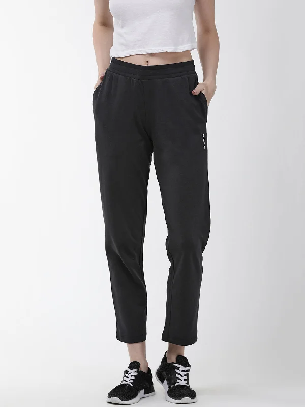 Alcis Women Black Solid Cropped Training Track Pants Relaxed Fit Trousers