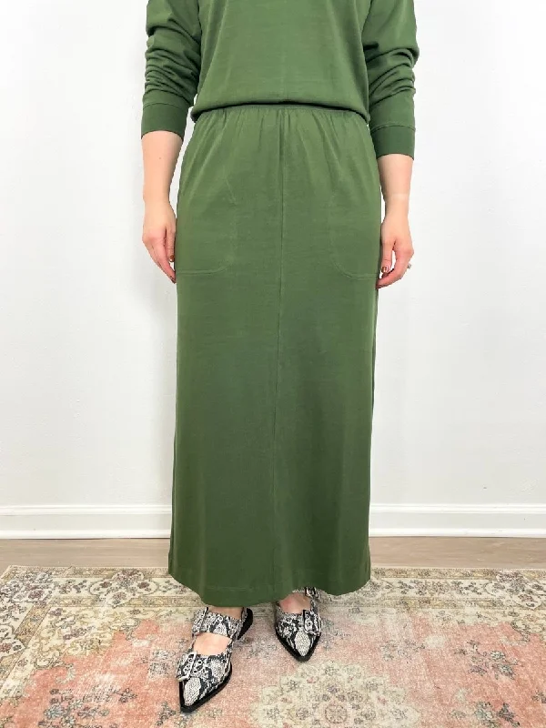 Maxi Skirt w/Pockets in Elm relaxed fit skirt